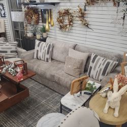 Sofa Loveseat New 1600.00