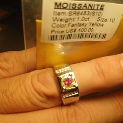 Men Size 10 . 1.0 Carat Fantasy Yellow Moissanite Lab Grown Diamond.
