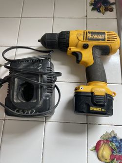 12V Dewalt Drill,Battery and Charger