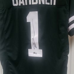 Sauce Gardner Autographed Jersey 