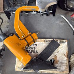 Floor Nailer