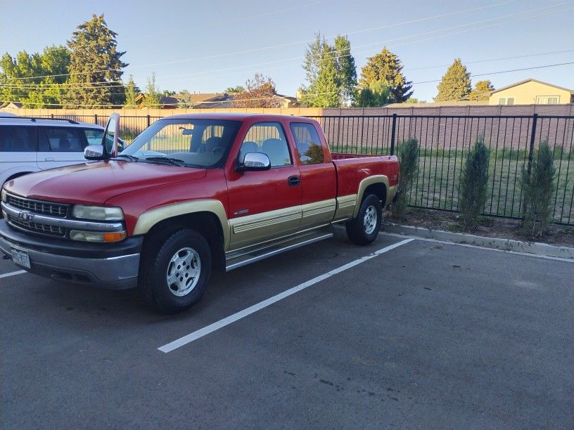 99 Chevrolet Super Cab Z71 4x4 In Good Condition Runs Perfect Everything Works