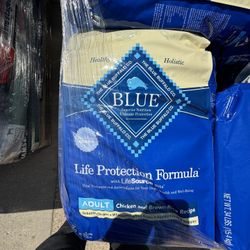 Blue Buffalo   Dog Food (34lbs. Bags )