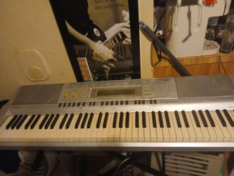 Casio Keyboard With Stand