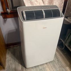 Midea A/C 12,000 btu