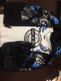 Hoody, shirt and Jordan’s new