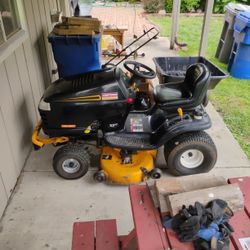 Craftsman 24hp / 42in Riding Mower
