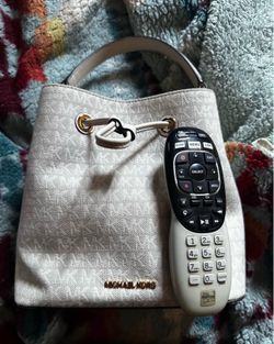 Michael Kors Bucket purse
