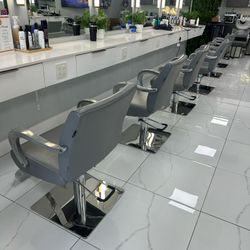 Salon/barbershop Chairs