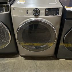 GE GAS DRYER - WAS $1199
