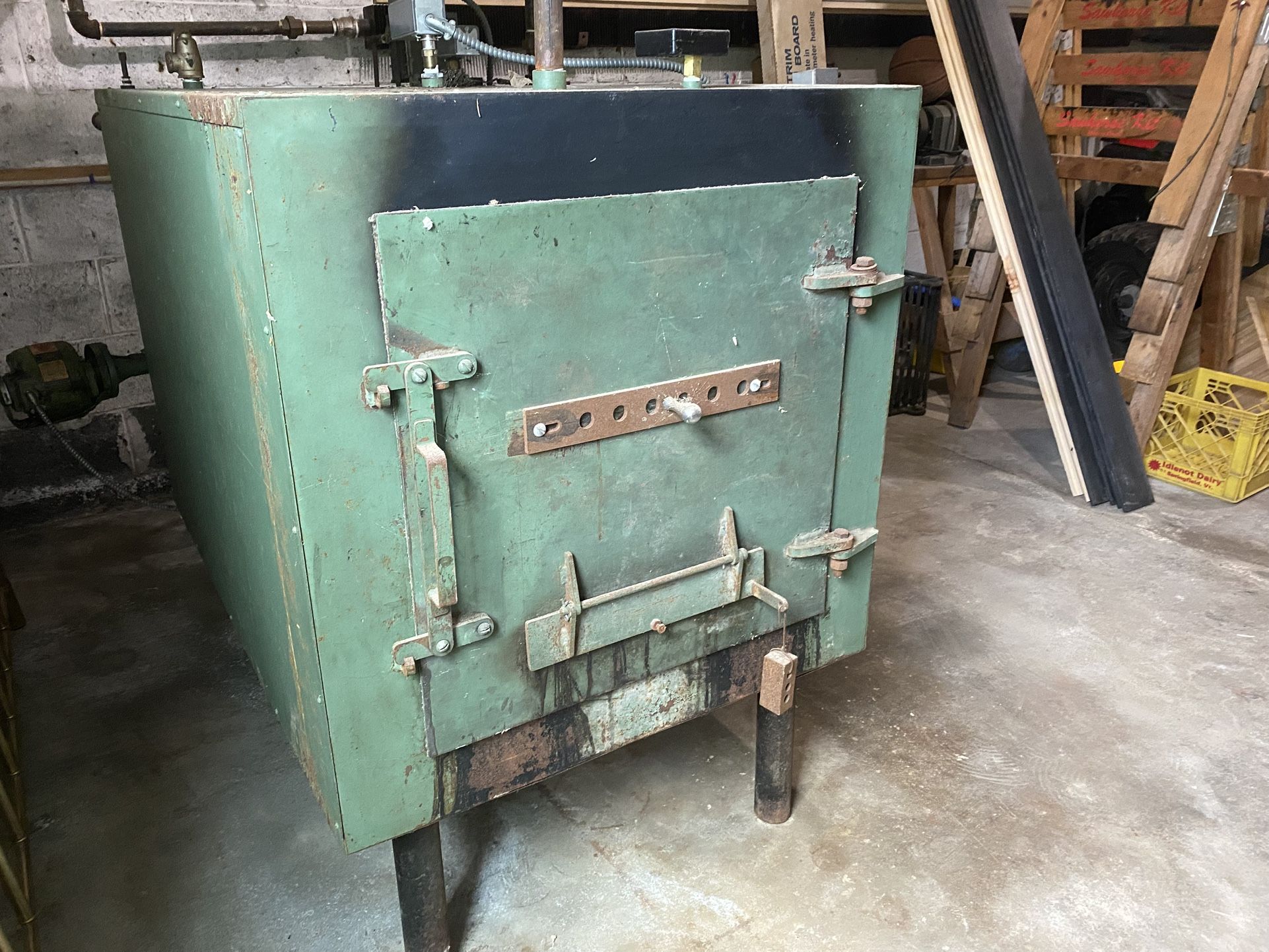 Free Metal Wood Burning Stove