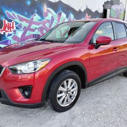 2015 MAZDA CX-5

Price: $10,900

