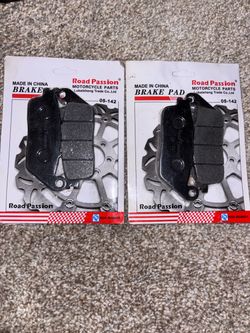 New Road Passion Motorcycle Brake Pads (Model 05-142) - Set of 2