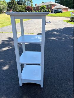 Kitchen organizer with towel rack