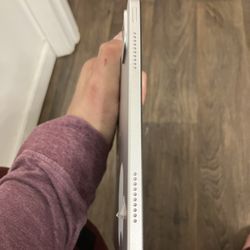 iPad Pro 13-inch (M4) Wi-Fi 