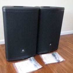 JBL Professional EON715 Powered PA Speaker 15", 1300 Watt (Pair)