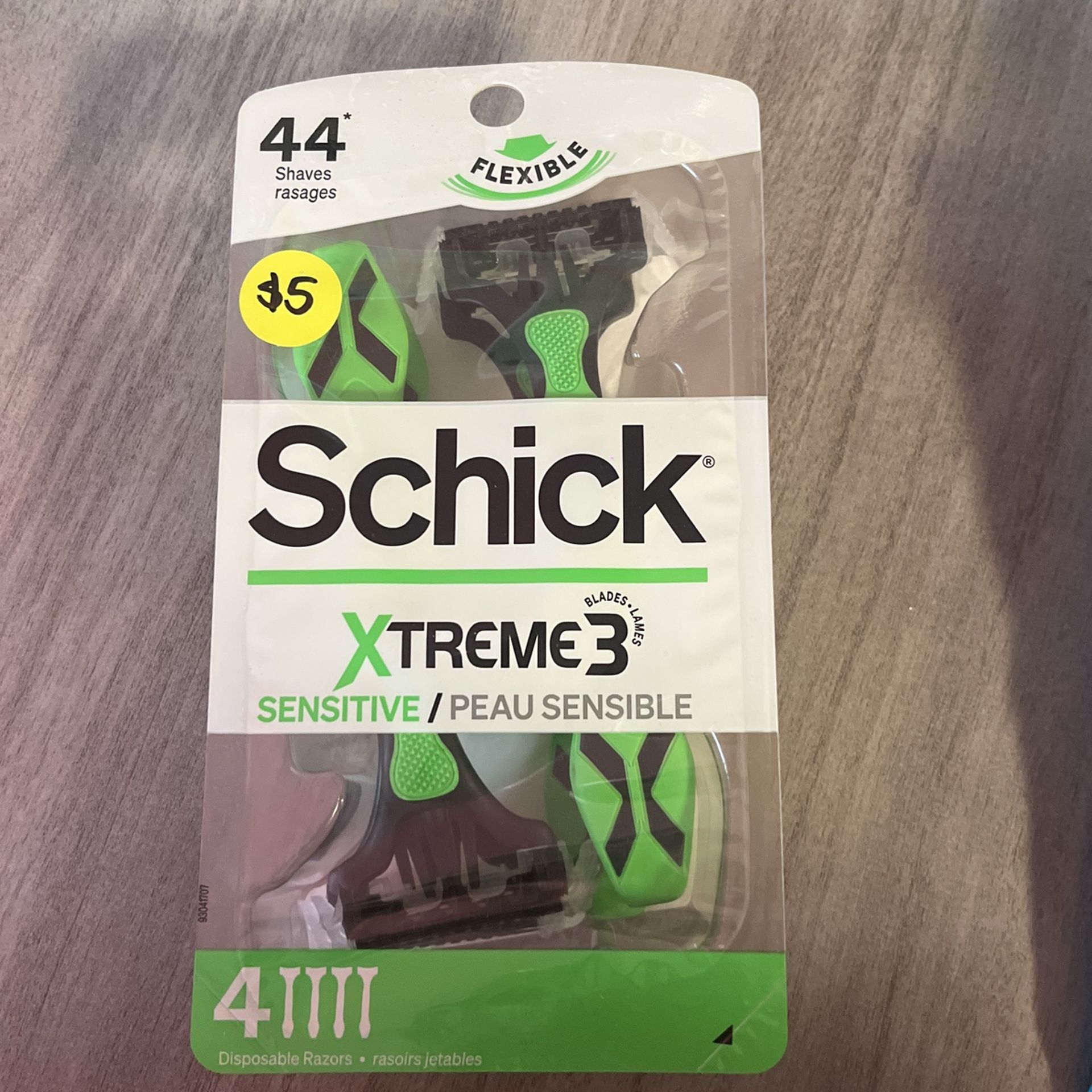 Schick Razors/ Gillette Venus/ Skintimate Razors $5each