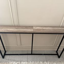 Console table 