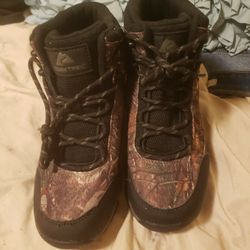 Boys Water Resistant Camo Boots