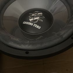 Speakers 2 Size 15