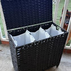 New!laundry hamper  3/1 H26 L25 W 13 