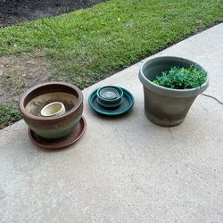 Ceramic pot and bases
