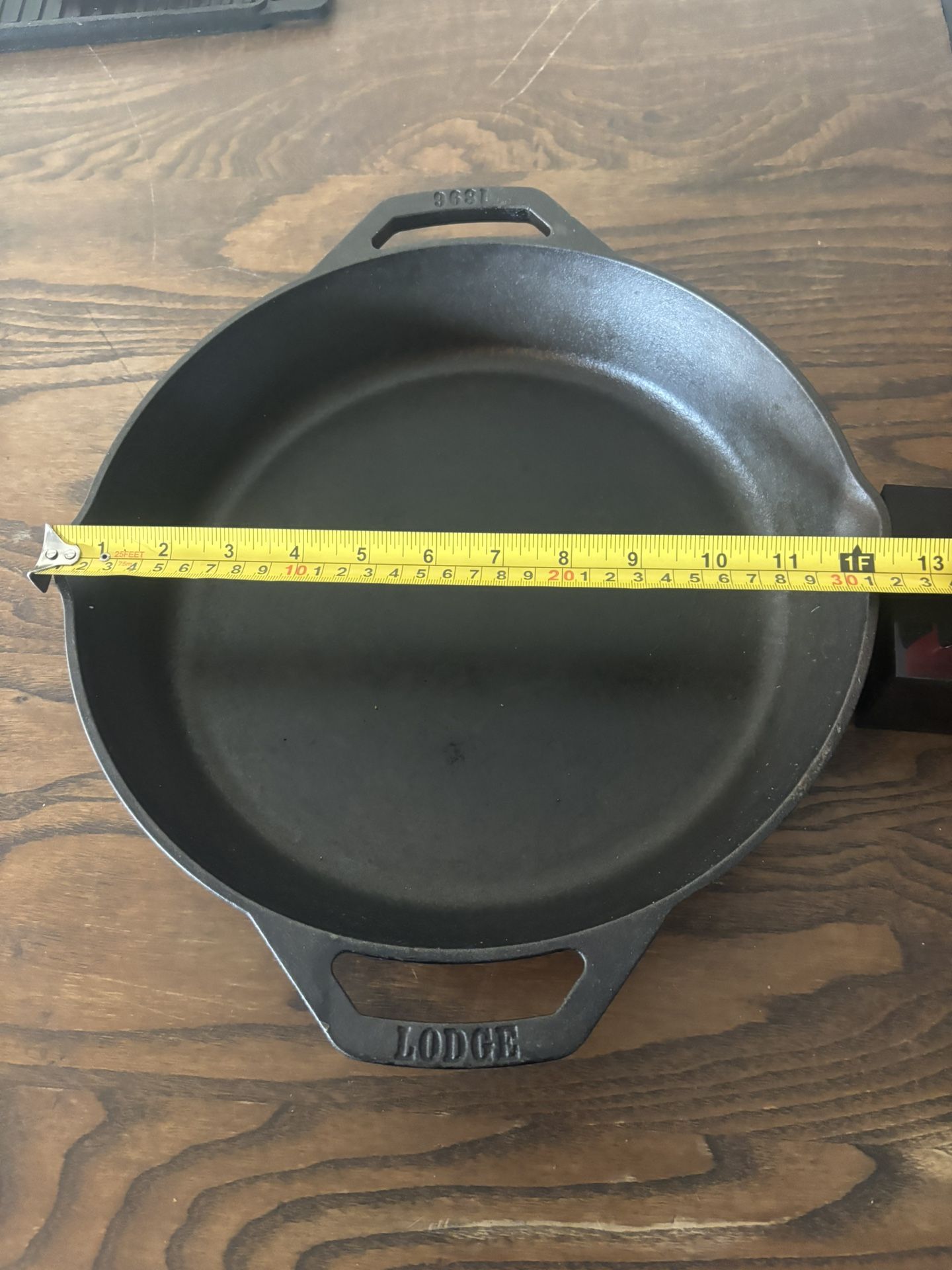 Lodge Dual Handle Cast Iron Skillet