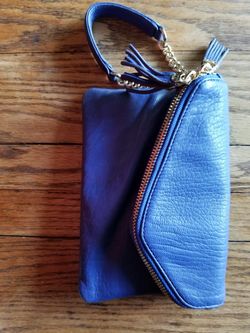 HENRI BENDEL BLUE ENVELOPE CLUTCH