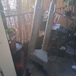 JACK PALLET GOOD CONDITION