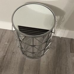 Stunning End Table Silver Mirror 