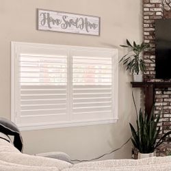 Window Shutters (FREE ESTIMATES & SAME DAY PRICING)- Wood, Plantation, Custom, Interior, Treatments, Coverings. Persianas de Madera. Se Habla Espanol.