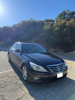 2012 Hyundai Genesis