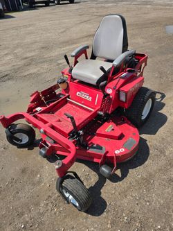 Country clipper zero turn mower
