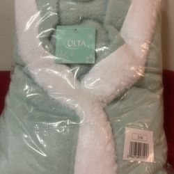 New Ulta Robe Sz Sm/Med With Journal & Mug