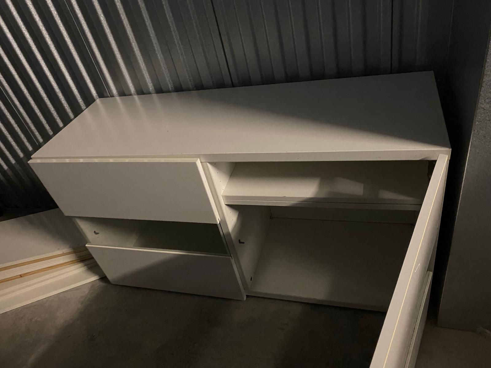 FREE - TV Stand