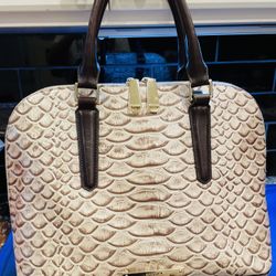 Beautiful BRAHMIN Vivian Dome Satchel “Pearl Dogwood” 