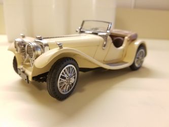 Franklin Mint 1938 Jaguar SS100 Diecast Model 1:24 Scale 