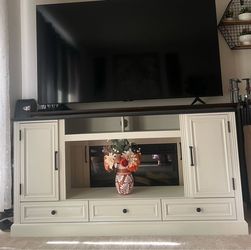 NEW/NUEVO TV STAND/MUEBLE PARA TELE