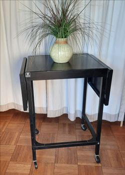 Vintage 1970s Tiffany Industries Metal Rolling Cart / Plant Stand / Bar Cart