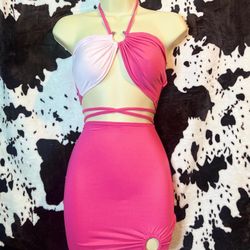 Pink Dress🩷🤍