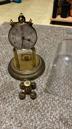Vintage Schatz 400 day anniversary clock