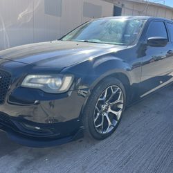 2016 Chrysler 300S