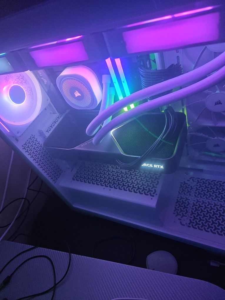 RTX 5080 FE w/ PSU 1000 W  Corsair RMX series 1000x fully modular(Used for gaming 6 months old)