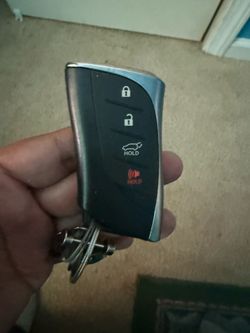 Lexus UX key fob