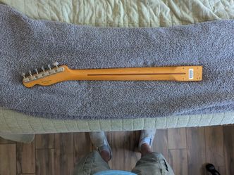 2010 mim  Fender telecaster neck, xlnt condition