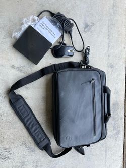 Dell laptop bag with external dvd and mouse
