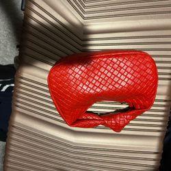 Red Purse 