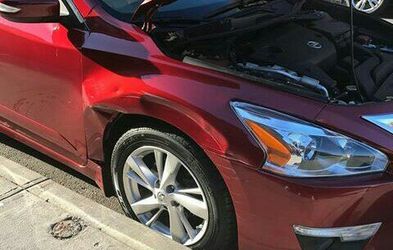 Auto body repair on the spot