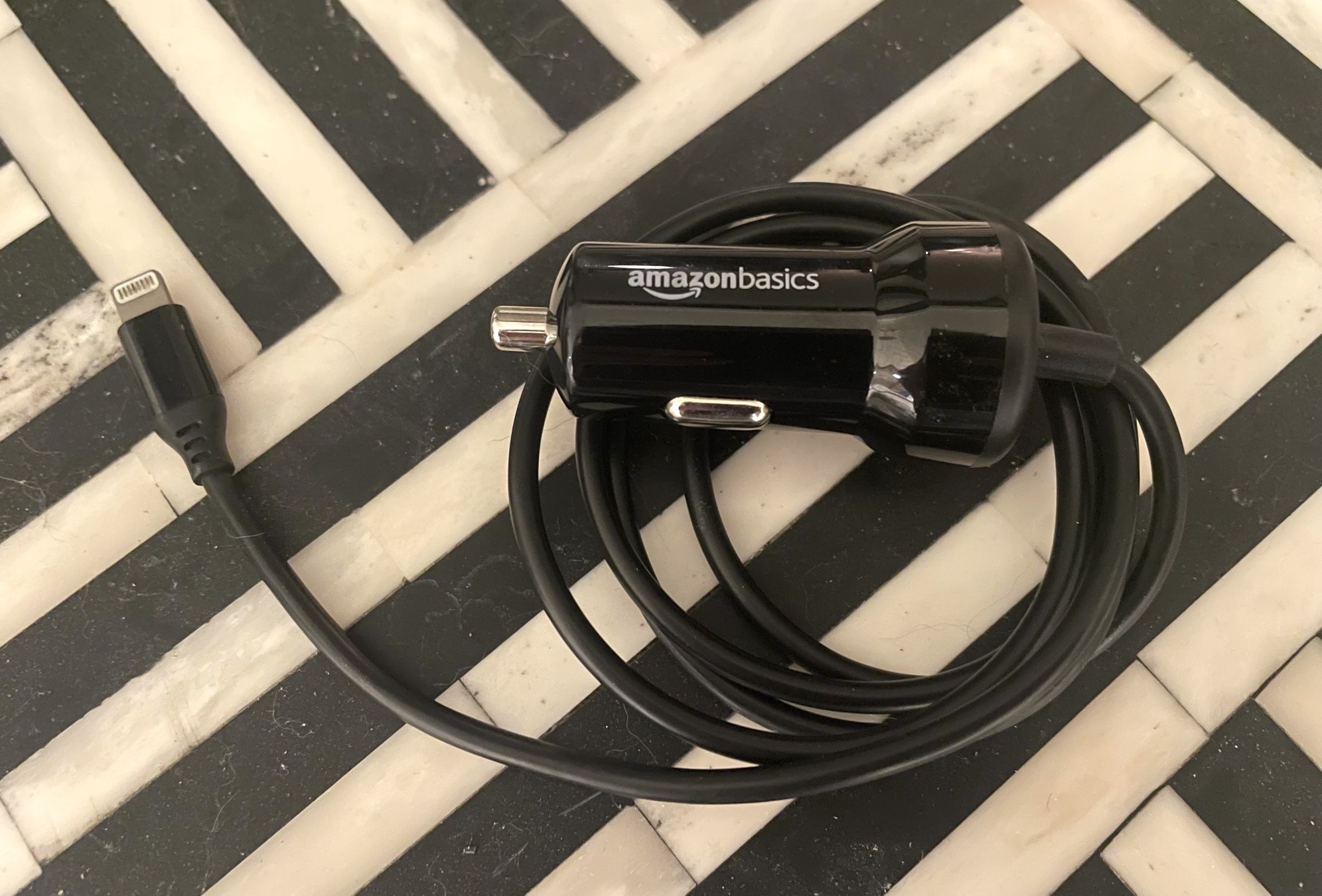 Amazon Basics 12W Car Charger with Lightning Cable for iPhone