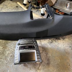 Dashboard & Screen Radio 